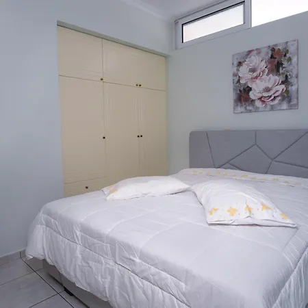 Aretousa Luxury Apartment Samos Town Exterior photo
