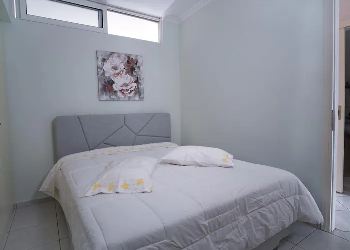 Aretousa Luxury Apartment