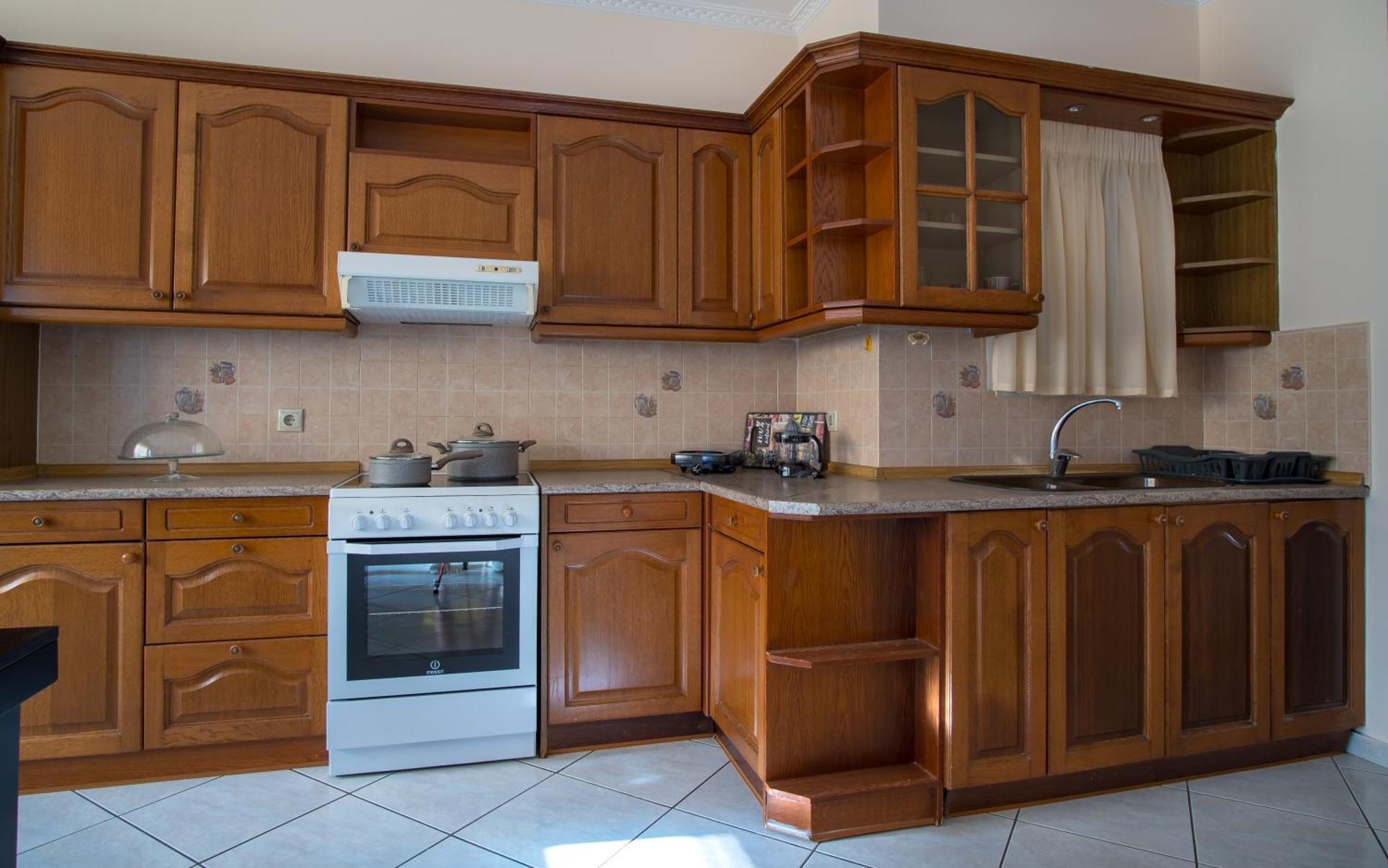 Aretousa Luxury *