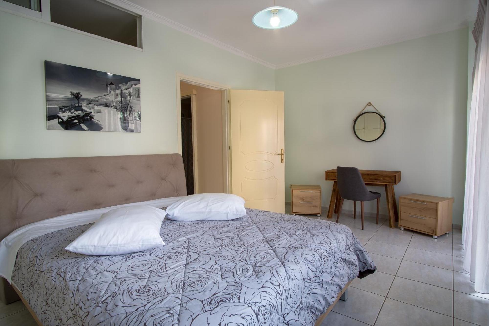 Apartment Aretousa Luxury